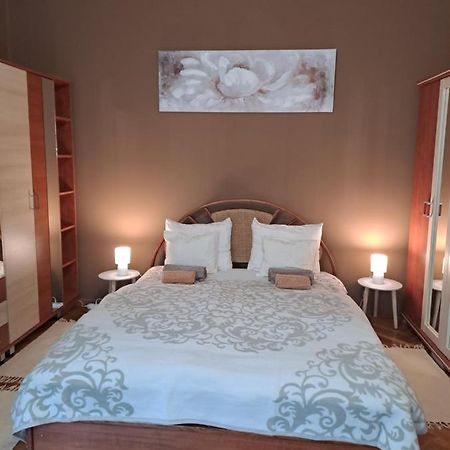 Szell 3 Apartman Apartment Szombathely Bagian luar foto