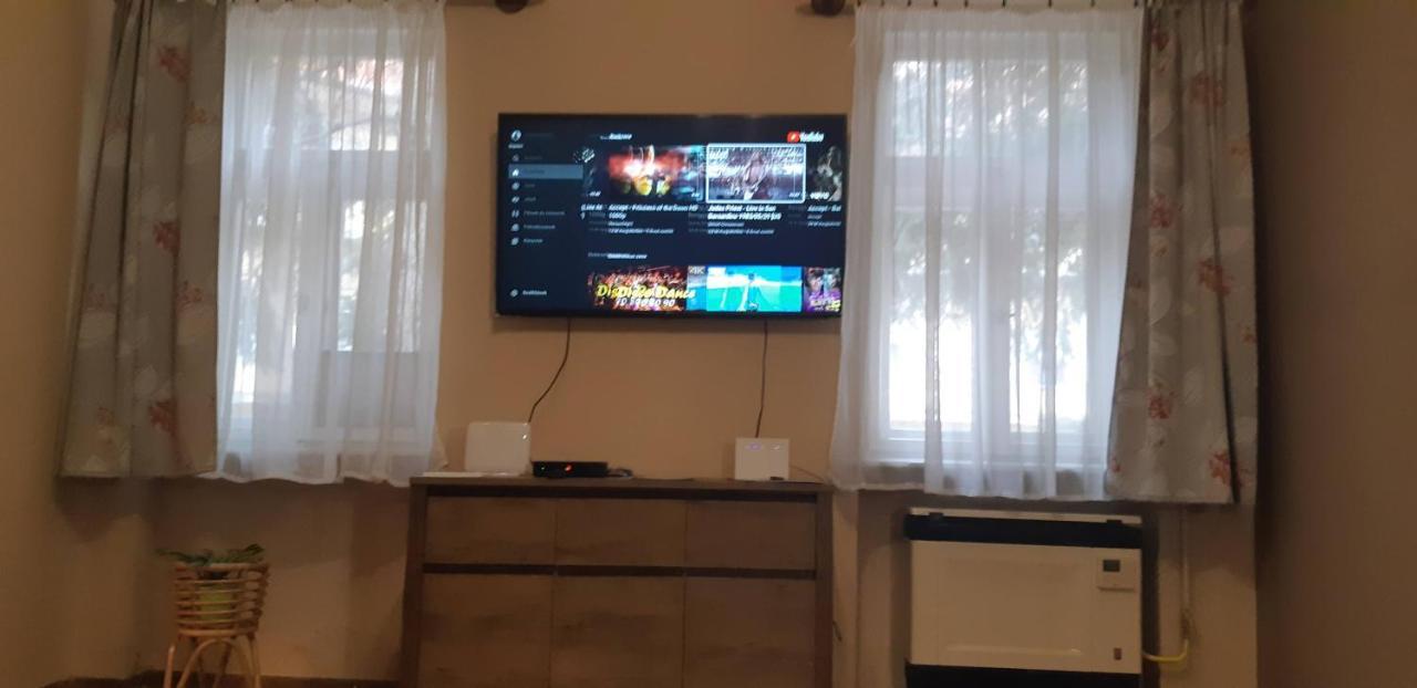 Szell 3 Apartman Apartment Szombathely Bagian luar foto