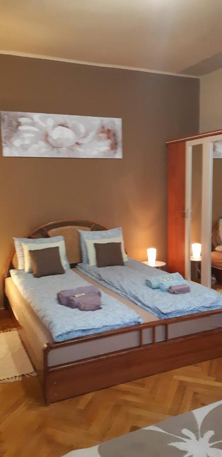 Szell 3 Apartman Apartment Szombathely Bagian luar foto