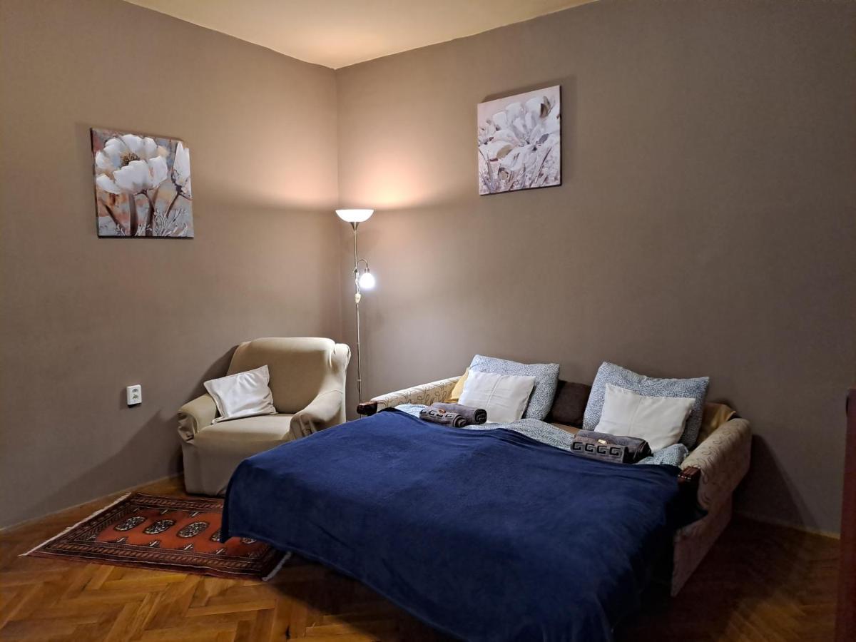 Szell 3 Apartman Apartment Szombathely Bagian luar foto